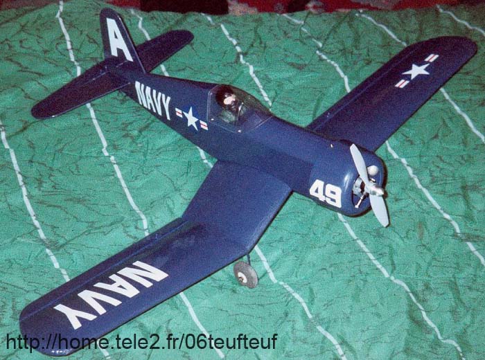 2002-01_F4U_Corsair_Rodolphe